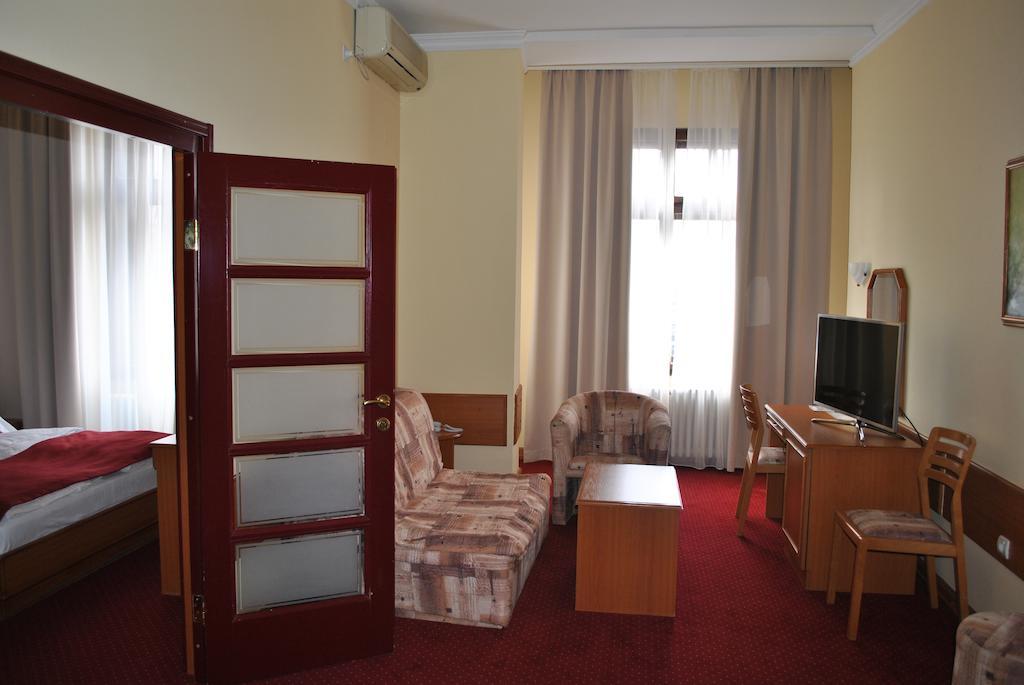 Hotel Kasina Belgrade Extérieur photo