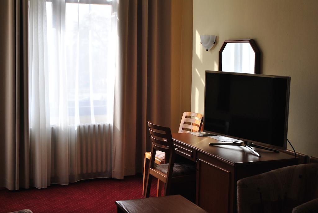 Hotel Kasina Belgrade Extérieur photo