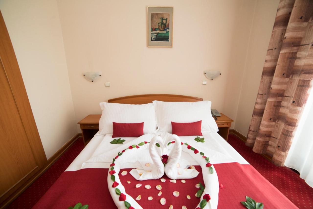 Hotel Kasina Belgrade Extérieur photo