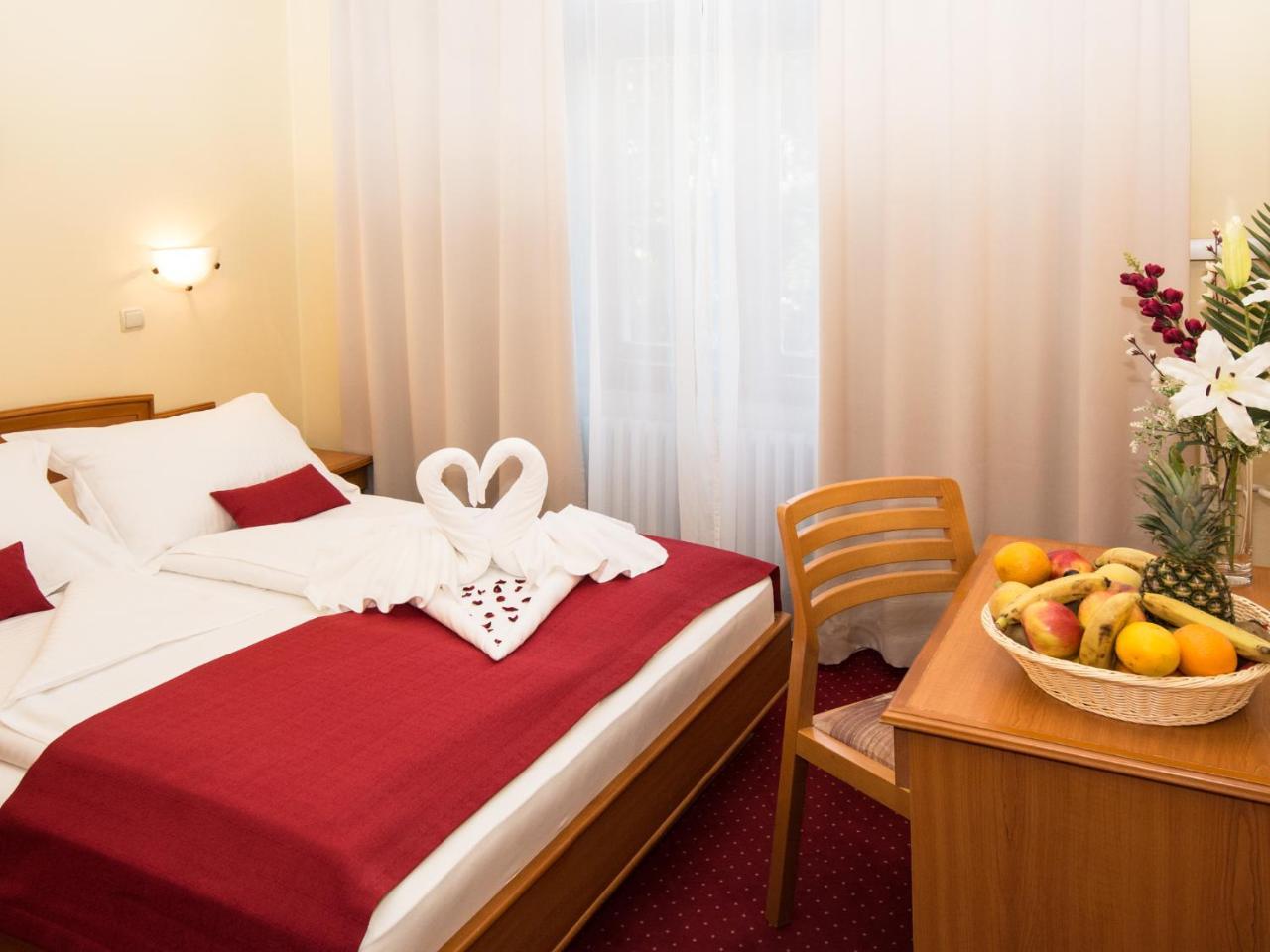 Hotel Kasina Belgrade Extérieur photo