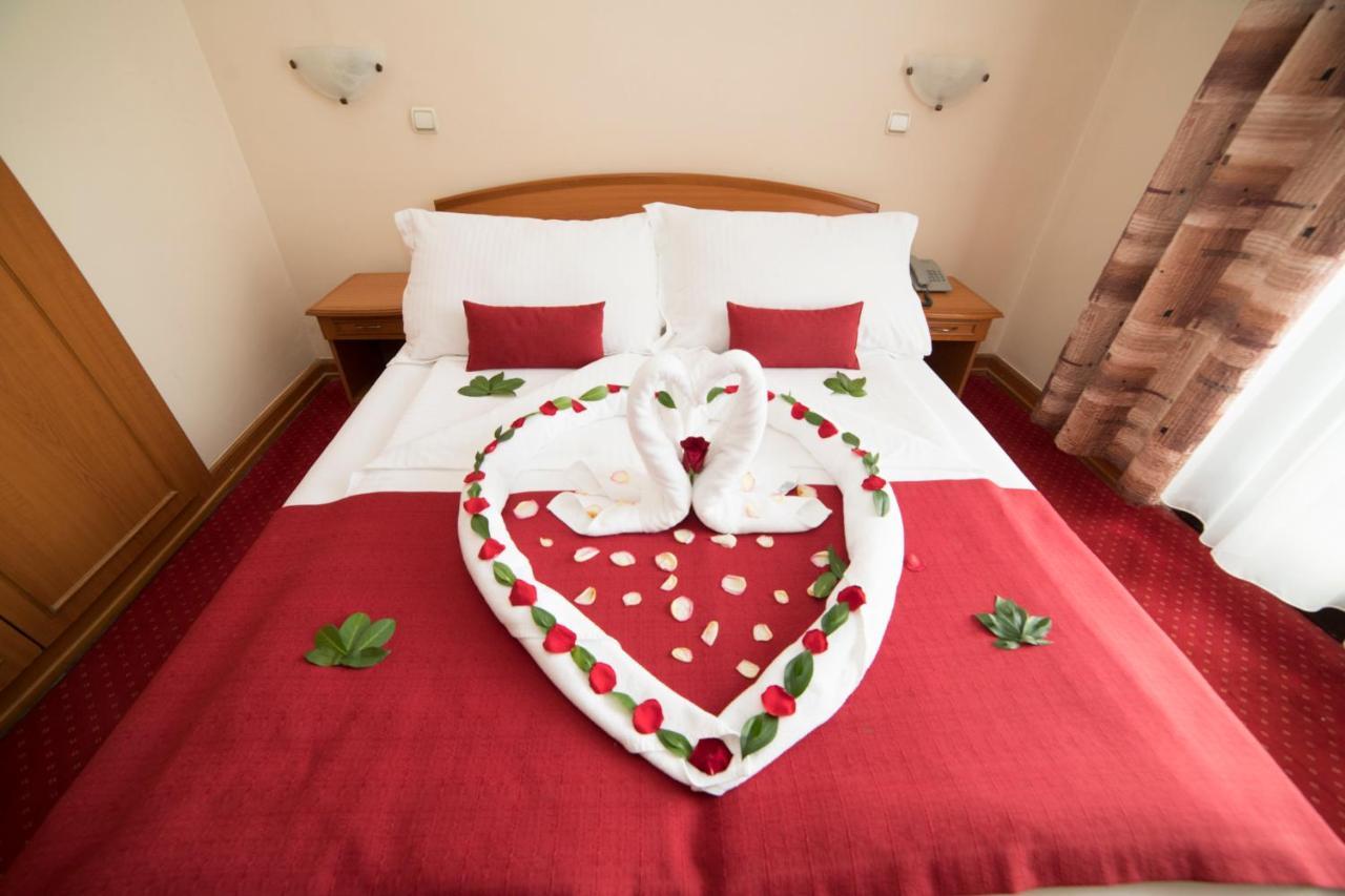 Hotel Kasina Belgrade Extérieur photo